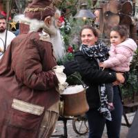Mister Christmas et les enfants